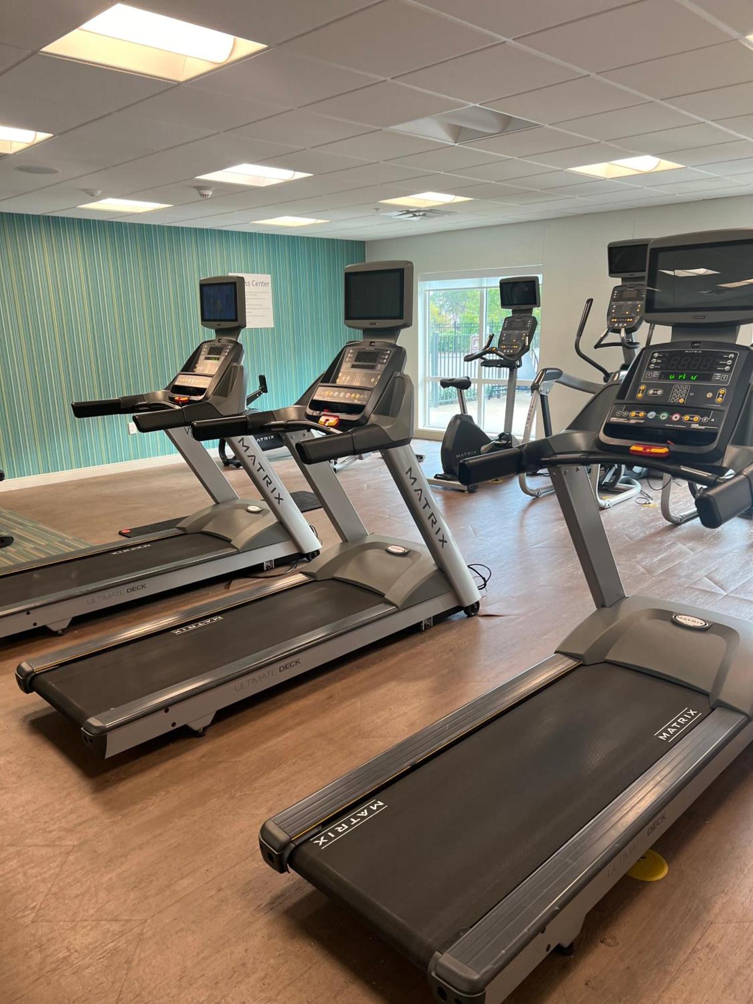 Holiday Inn Express & Suites Mobile - University Area By Ihg Extérieur photo