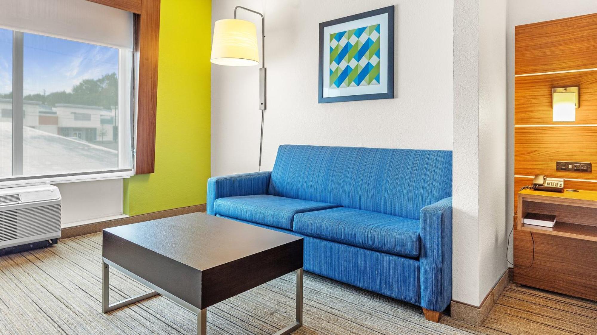 Holiday Inn Express & Suites Mobile - University Area By Ihg Extérieur photo
