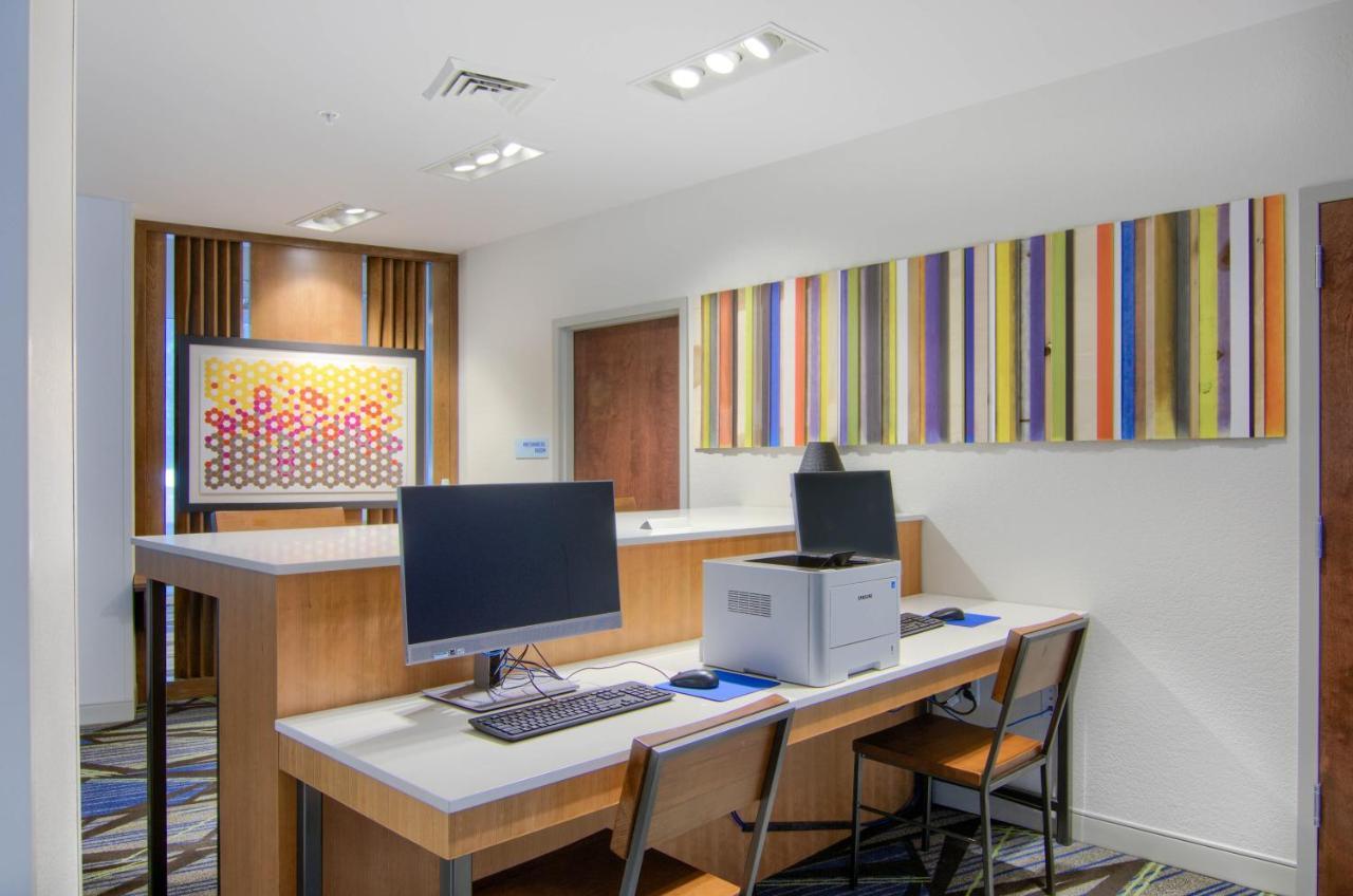 Holiday Inn Express & Suites Mobile - University Area By Ihg Extérieur photo
